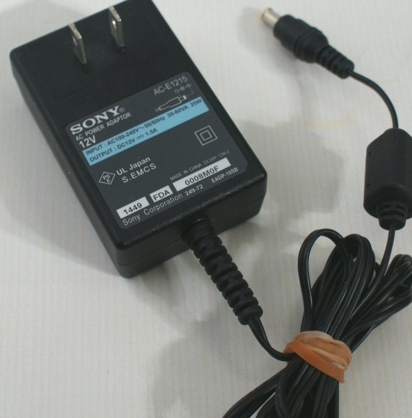 SONY AC-E1215 * ソニー純正ACアダプター 12V 動作品拍卖