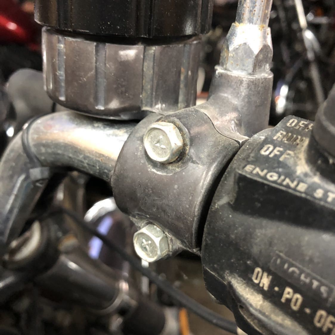 ブレーキマスター クラッチホルダー クランプボルト 4マーク 1台分 3本セット500SS H1 KH250 Z1 W3 650RS KZ1000 750SS H2拍卖