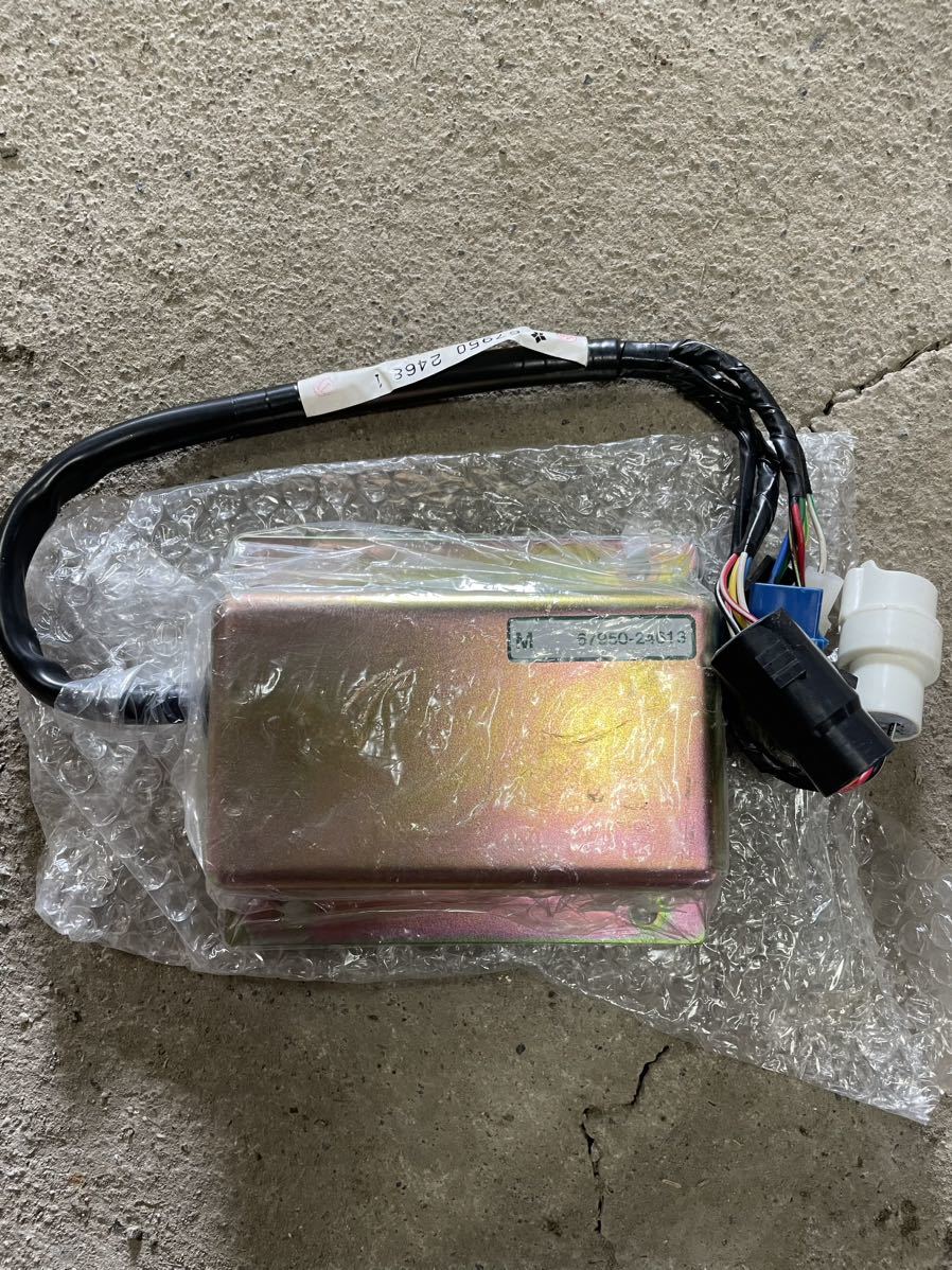 加茂市発 新品未使用! クボタ カイオロボックス M 67950-24610 部品 パーツ 発送可能拍卖