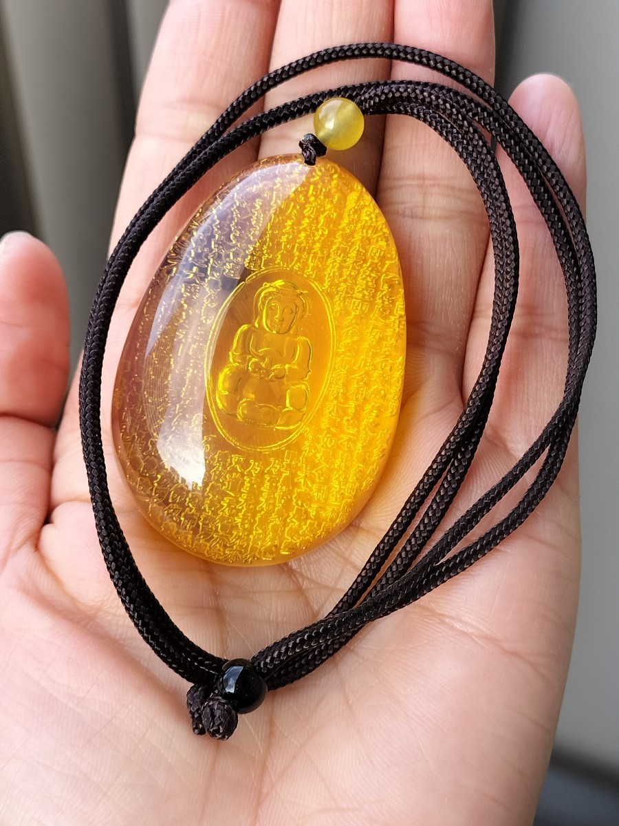 琥珀蜜蝋 金珀  般若波羅蜜多心経 はんにゃはらみったしんぎょう ネックレス拍卖