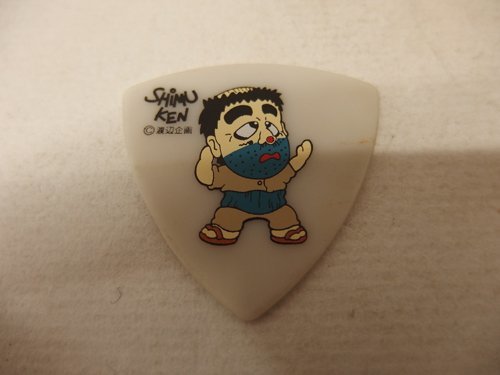 0140433a【メ便】SHIMUKEN 変なおじさん ギターピック 志村けん/渡辺企画/しむけん/ザ・ドリフターズ/3.3cm程/中古品/ゆうパケット発送可能拍卖