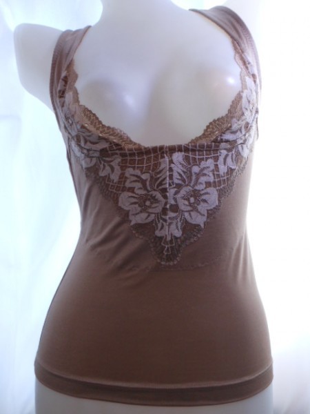 ☆彡★ローバス★☆バストアップインナー ベージュ M拍卖