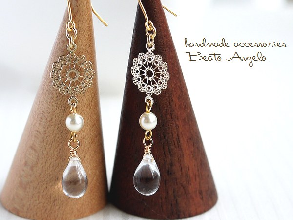 ◆◆+angelo+チェコドロップと透かしレースのピアス(p-307)クリスタル G s003 夏 チタン 樹脂 イヤリング ※在庫限り拍卖