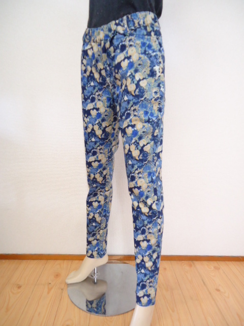 【KCM】pt2-7332300102-20M★新品★【アナザーブランチ】レディース 花柄 ストレッチパンツ ブルー系 サイズ:M オリーブ デ オリーブ拍卖