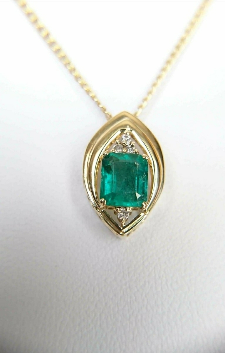 ★K&Y ジュエリー工房★新品 ペンダント 天然エメラルド(ブラジル産) ダイヤ K18★拍卖