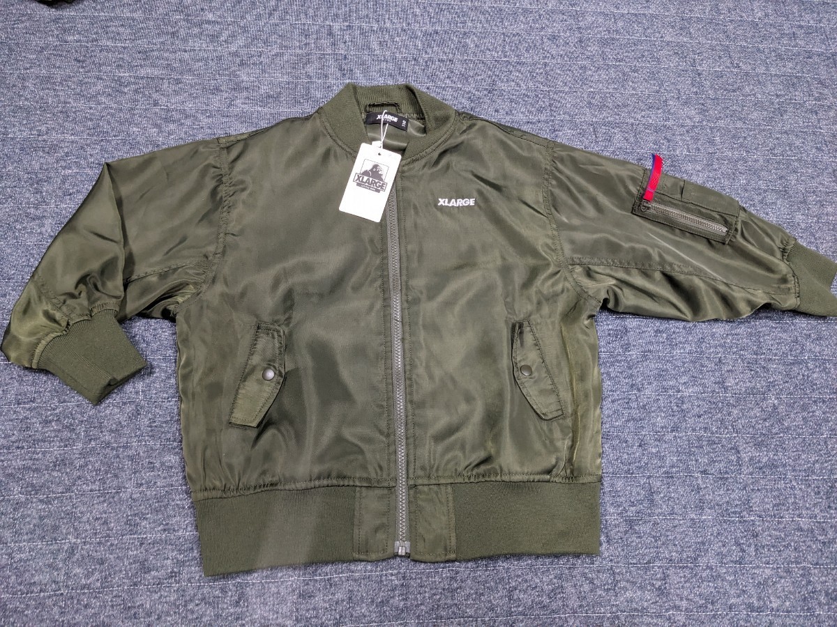 新品未使用 XLARGE エクストララージ フライトジャケット MA-1 120サイズ カーキ オリーブ キッズ 子ども ブルゾン 拍卖