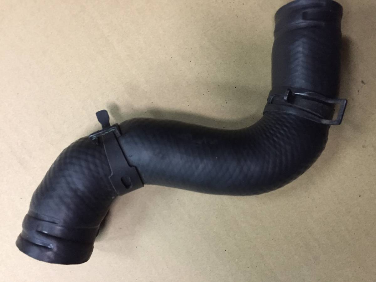 L1-368N ラジエータ ロワー ロア ホース ランクル ランドクルーザー 80 FZJ80G 1FZ-FE LAND CRUISER 拍卖