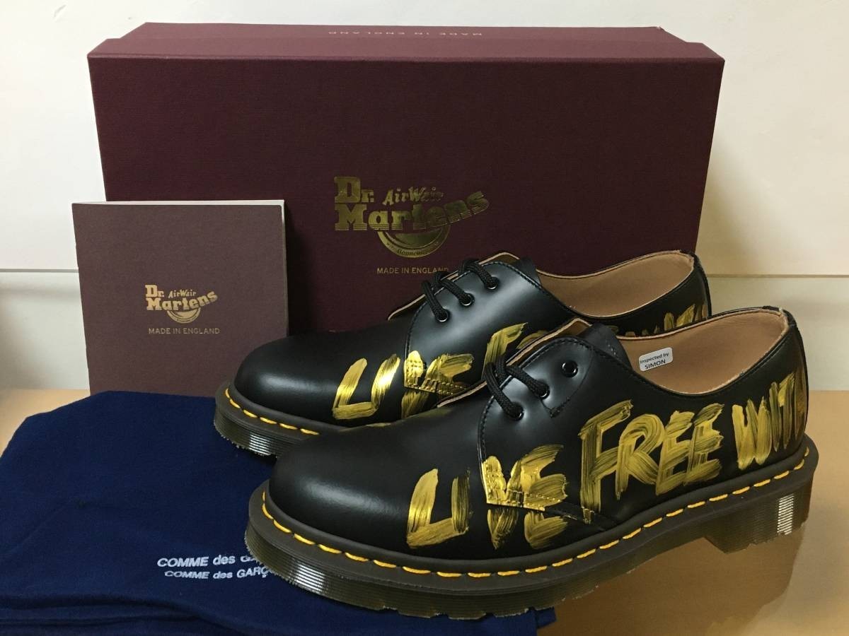 未使用品 Dr.Martens × COMME des GARCONS ドクターマーチン コムデギャルソン 3ホール ブーツ UK6 LIVE FREE WITH STRONG WILL 超希少拍卖