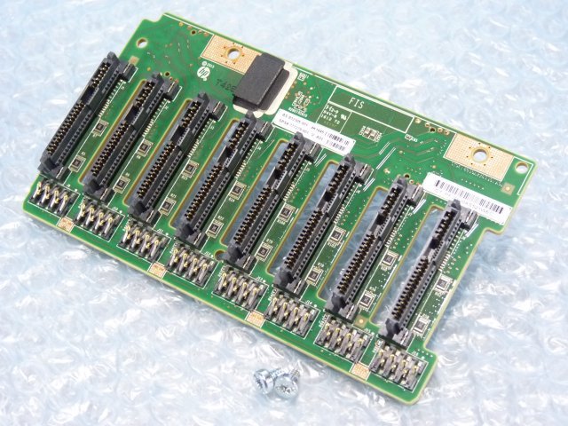 1PMJ // HP StoreEasy(Storage) 1850 の ハードディスク(HDD)バックパネル / 832305-001 777279-001 / 2.5インチ 8スロット拍卖