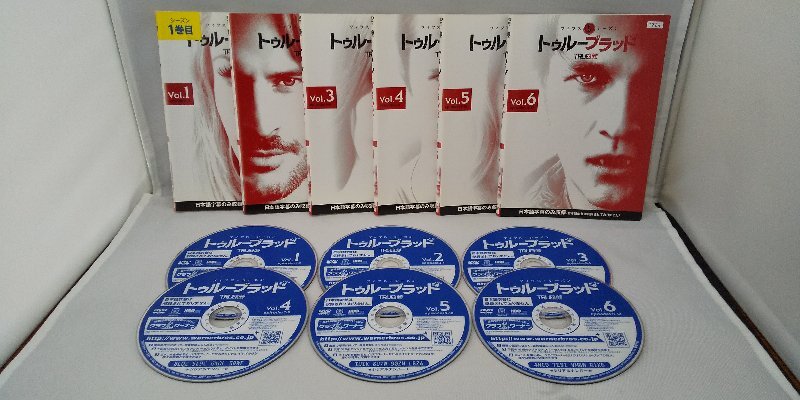 090-2755 送料無料 トゥルーブラッド フィフスシーズン 全6巻 ディスクにキズ有り レンタル版 ジャケットとディスクのみ拍卖