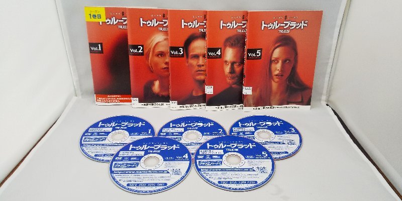 090-2756 送料無料 トゥルーブラッド シックスシーズン 全5巻 ディスクにキズ有り レンタル版 ジャケットとディスクのみ拍卖