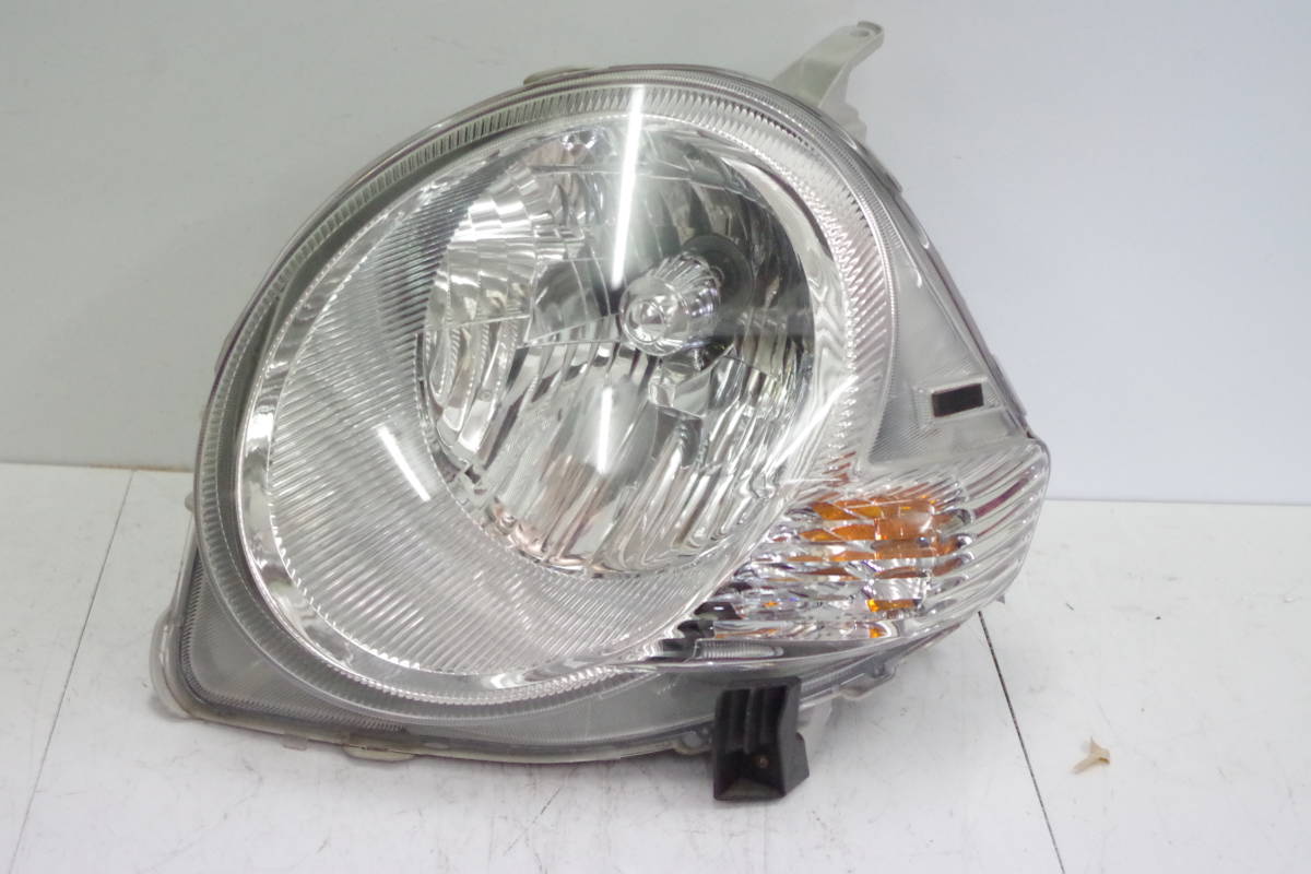 トヨタ シエンタ NCP81G ヘッドライト 左 拍卖