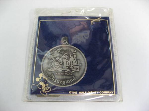 アンティーク 未使用 USA カリフォルニア アナハイム ディズニーランド 1955-1990年 35周年記念 キーホルダー 4.2cm ミッキーマウス拍卖