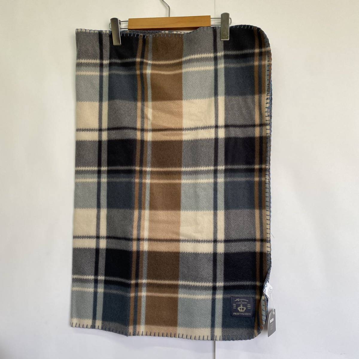 【タグ付新品】 ブランケット 膝掛け チェック 70×100 クロリア拍卖