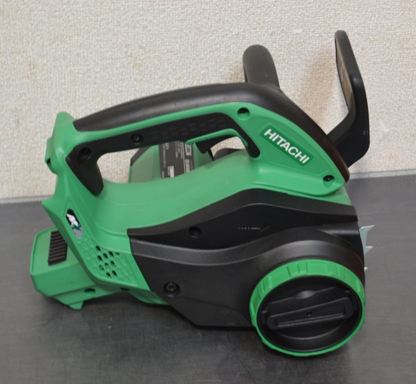 【日立工機】マルチボルト//コードレスチェンソー//CS3630DA(2XP)//バッテリBSL36A18x2充電器付//未使用品/開封品(菅2229YO)拍卖