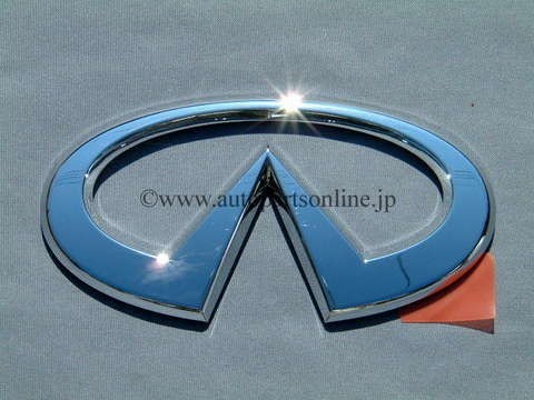 2001'07- A33 後期 I35 リア エンブレム インフィニティ マーク 日産 正規 パーツ 部品 海外 輸出 仕様 リア parts genuine セフィーロ拍卖