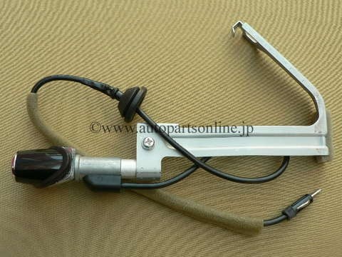 US アンテナ x1 アンテナ ポール マストx1 ベゼルナットx1 2000 2003 MAZDA マツダ MPV 北米 仕様 部品 PARTS 海外 輸出 海外 通販 パーツ拍卖