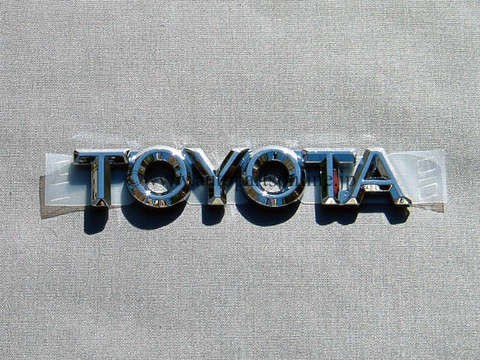 30 ESTIMA エスティマ PREVIA 30海外 仕様 TOYOTA リア エンブレム 純正 部品 パーツ parts トヨタ 欧州 EMBLEM PARTS 通販 net web拍卖