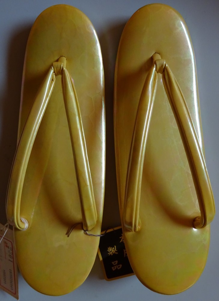 【新品】和服 ゆかた 草履 本革 パール タグ付き 2024020002拍卖