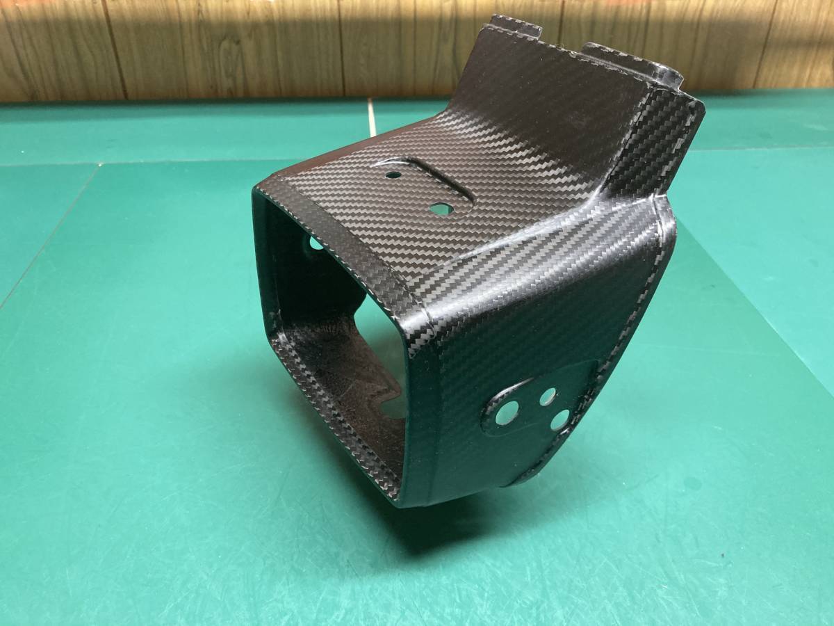 シャリー ドライカーボン製ヘッドライトカバー CF50 角目拍卖