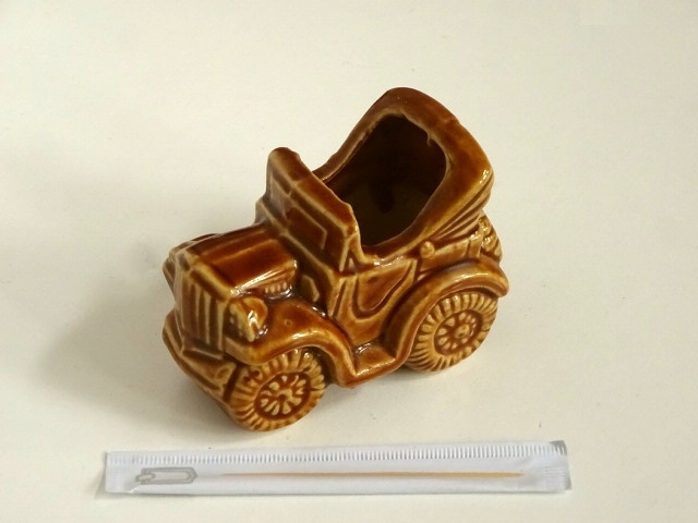●○陶器の楊枝入れ 自動車○●ピックスタンドドイツレトロビンテージアンティークヴィンテージインテリアヨーロッパ KI326b拍卖