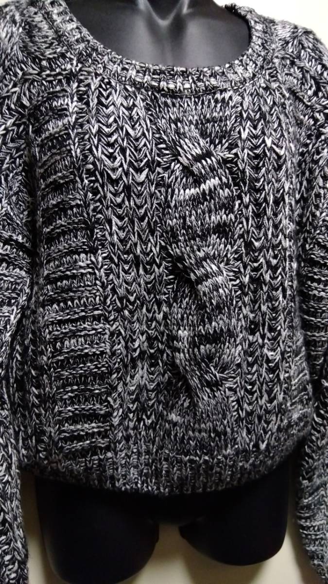 ☆クロップド丈バルーンスリーブケーブルニット☆未使用自宅保管拍卖