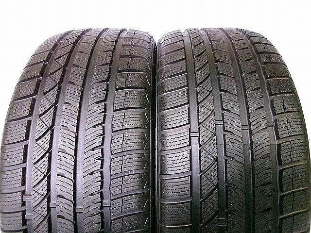 中古スタッドレスタイヤ■245/45R18■2本■MOMO■NORTH POLE W2 シーマ スカイライン セルシオ フーガ フェアレディZ拍卖