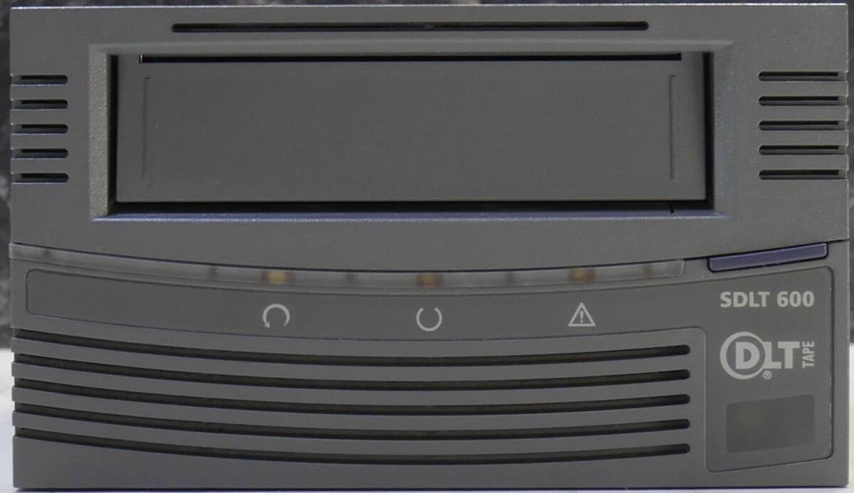 Quantum TC-S34AX-HU SCSI SDL Ti_SDLT600/Ultra160 SCSI/動作未確認拍卖