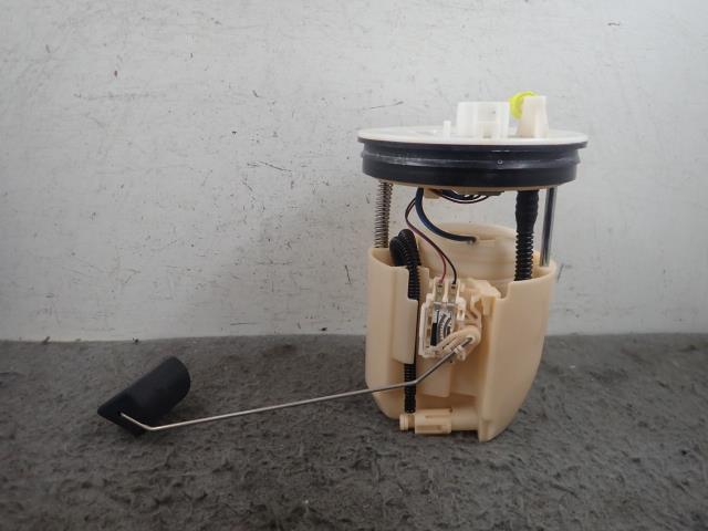 アクセラ DBA-BM5FS フューエルポンプ 25D PE20-13-35X拍卖