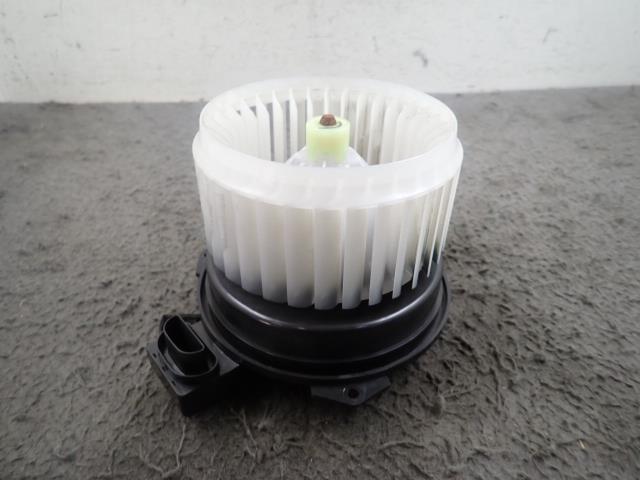 アルト HBD-HA25V ヒーターブロアモーター 26U 74150-58J00拍卖