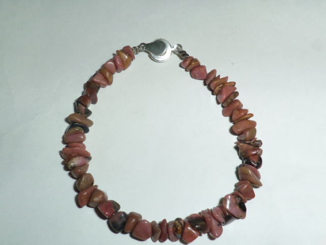 ロードナイト さざれ天然石 パワーストーンブレスレット拍卖