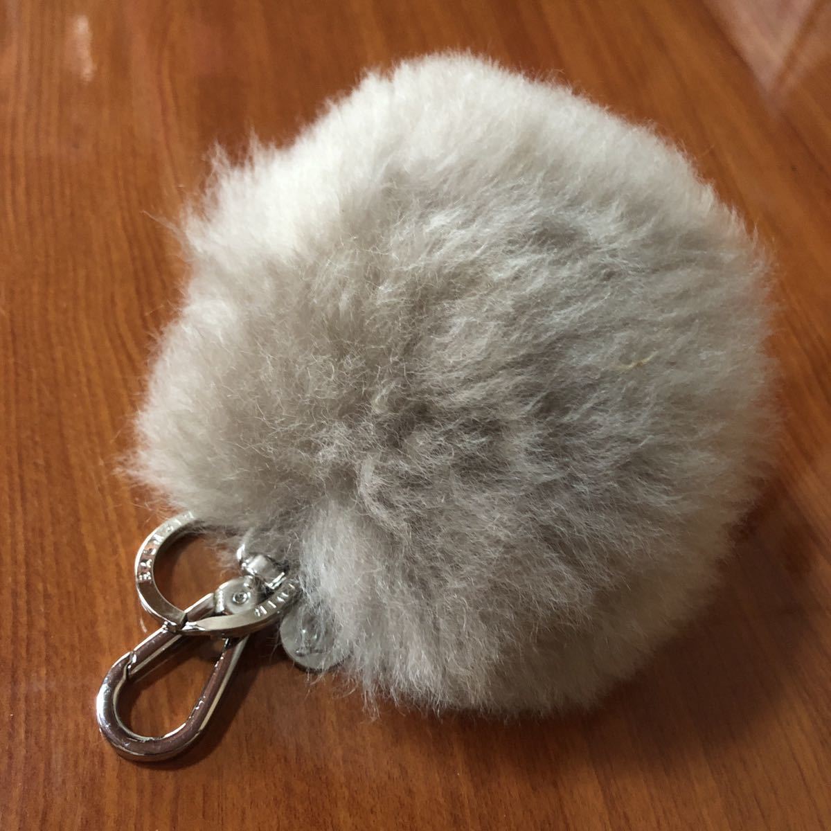 〈送料無料〉バルミュール ポンポン チャーム モヘア キーホルダー キーチャーム BALMUIR ボンボン ファーチャーム拍卖