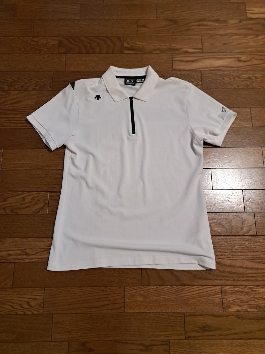 DESCENTEGOLFポロシャツ半袖サイズO格安です!カッコいいですよ!拍卖