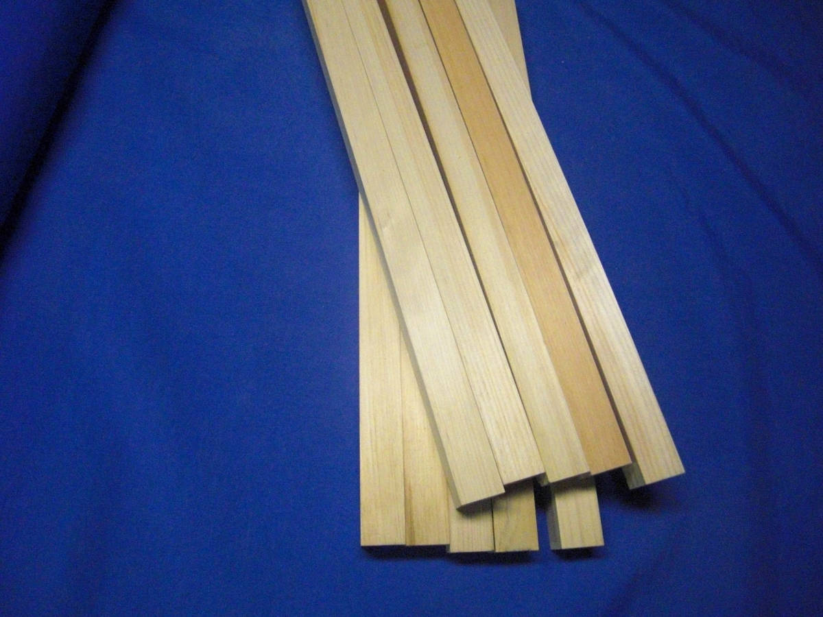◆◇ 《在庫処分》 桧『無節』カンナ仕上げの角材 400mm×23mm×23mmセット内容:10本◇◆拍卖