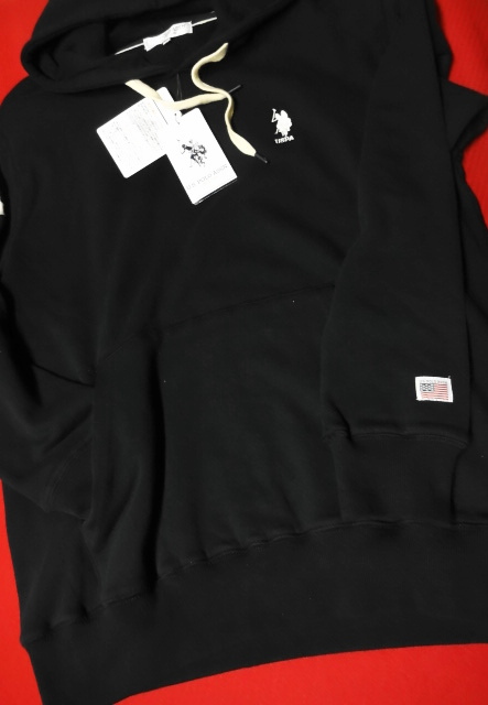 新品 POLO パーカー 黒 LL ワッペン /パパPOLO 拍卖