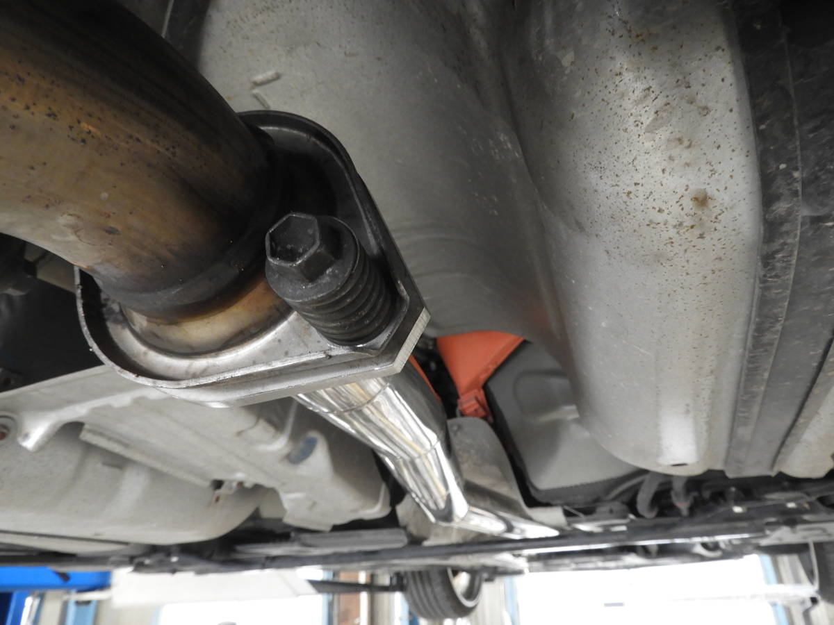 210クラウン マフラー 4WD専用 ハイブリッド 中間 底上げ マフラー ストレート 拍卖