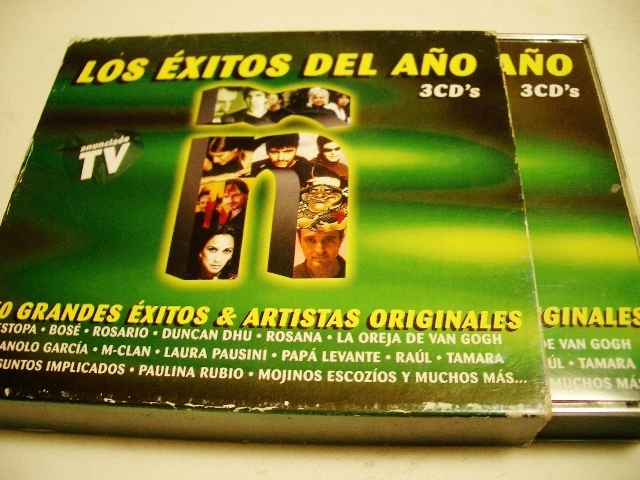 3CD N (Los Exitos Del Ano) /Paulina Rubio,Mana,Westlife,Vargas Blues Band,Cristian等拍卖