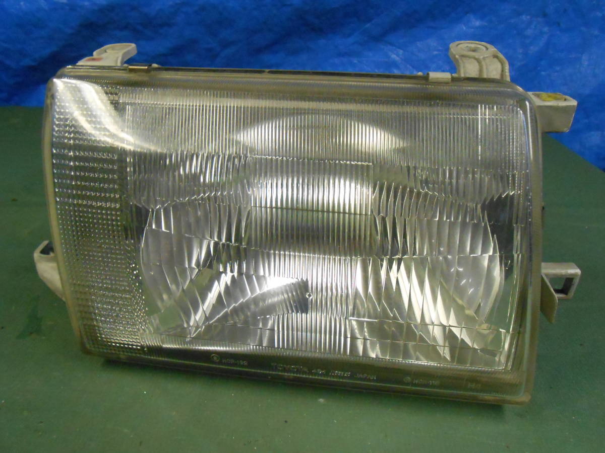 Y YXS10 YXS11 クラウン コンフォート 純正 ヘッドライト 右 KOITO 100-76343 HCR-115拍卖