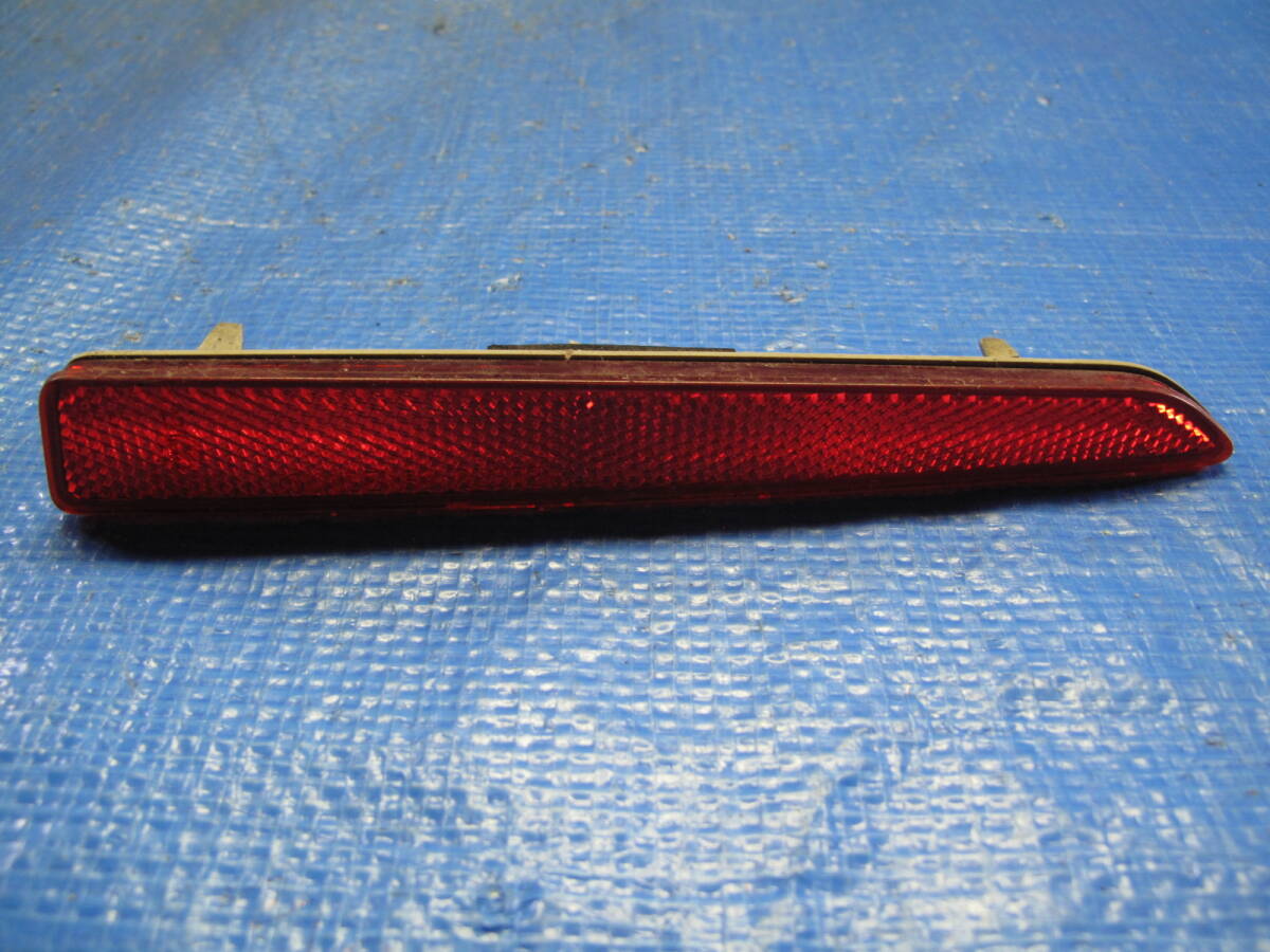 G ダイハツ 純正 LA600S タント リア リフレクターレンズ 反射板 右 運転席側 TOKAIDENSO 22302拍卖