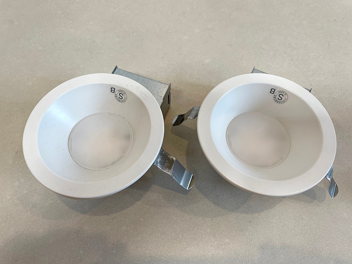 【大阪】オーデリック LED照明器具 2個/ダウンライト/天井埋込型/OD261914R/2022年製/通電済/モデルルーム設置品【RN0201-3】拍卖