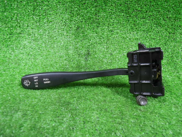 日産 サニー FB14 ワイパースイッチ コンビネーションスイッチ 中古 7521A 6ピン 11795拍卖