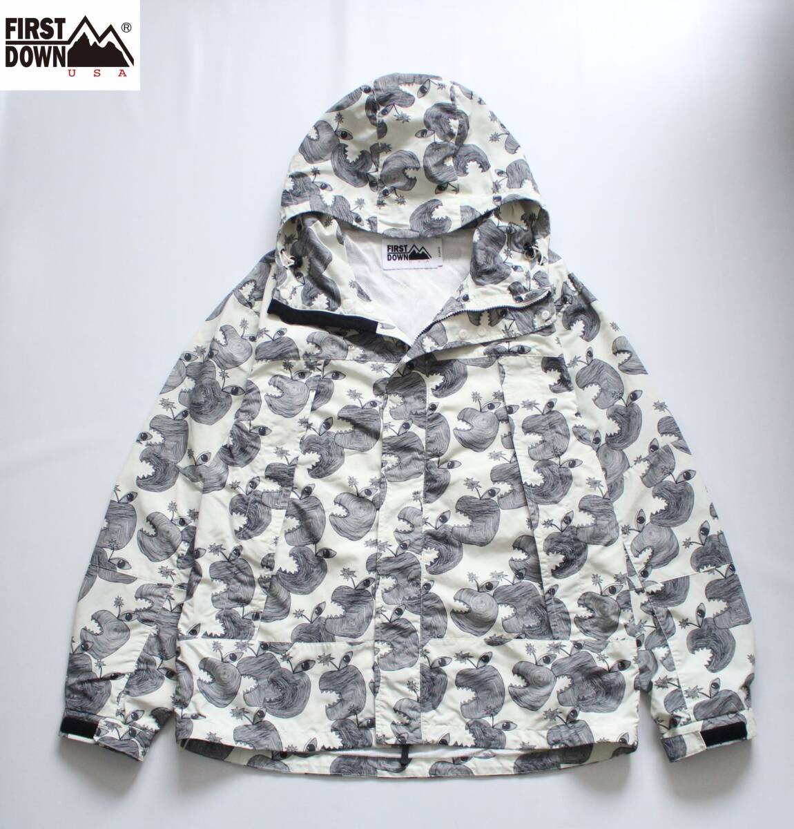 【 ファーストダウン 】MOTOWN JKT SUPPLEX NYLON by E-WAX STUDIO Apple Off F241001 XL 定価\20,900 マウンテンパーカー ジャケット 総柄拍卖