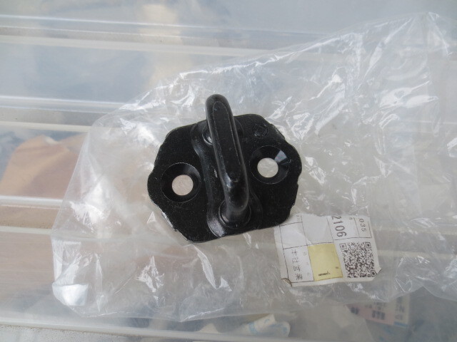 トヨタ IQ NGJ10 アイシス カローラルミオン ZRE152N バックドアトランクロックストライカー トヨタ純正品番69430-20160 未使用品 拍卖