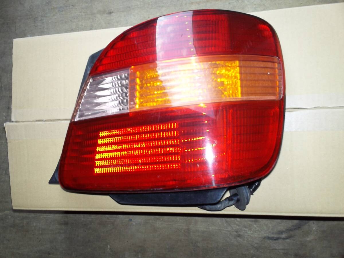 トヨタ アリスト テール 右 161 160 TL3拍卖