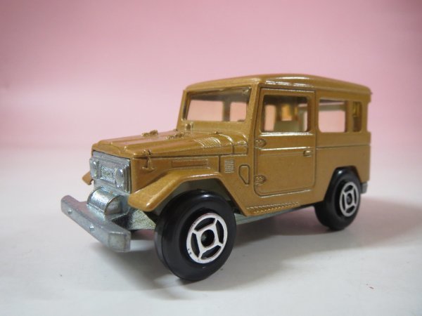 66894■マジョレット 277 ランドクルーザー 拍卖