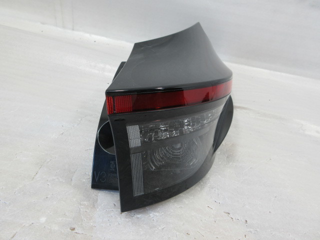 良品 トヨタ ヤリス クロス MXPH10/MXPB10 純正 右 テールランプ拍卖