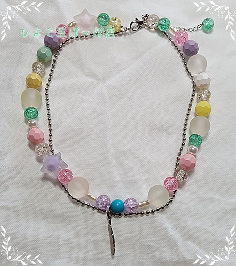 006:ポップカラー&シルバー羽根チャームのネックレス拍卖