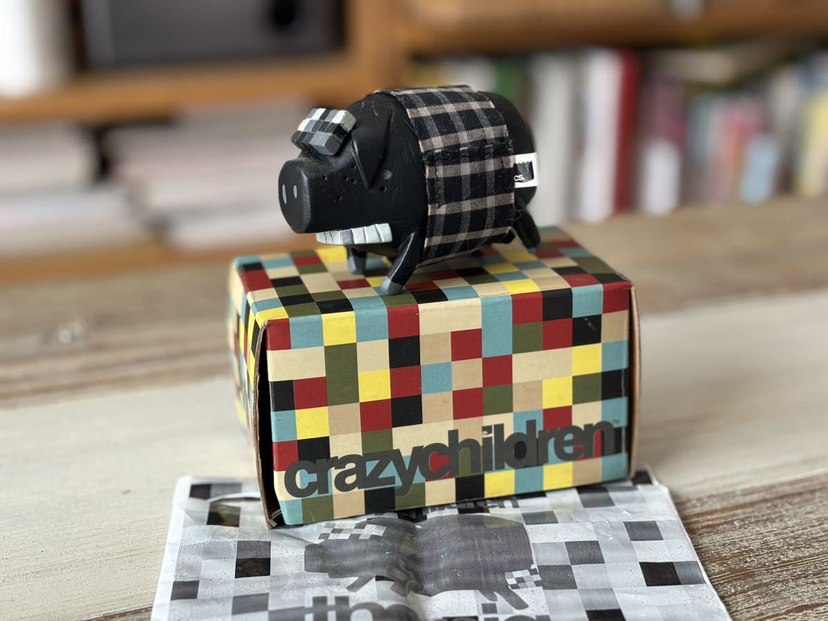 マイケルラウ/Michael Lau crazychildren No.14 the pig カラー/black(フィギュア・ブタ)拍卖