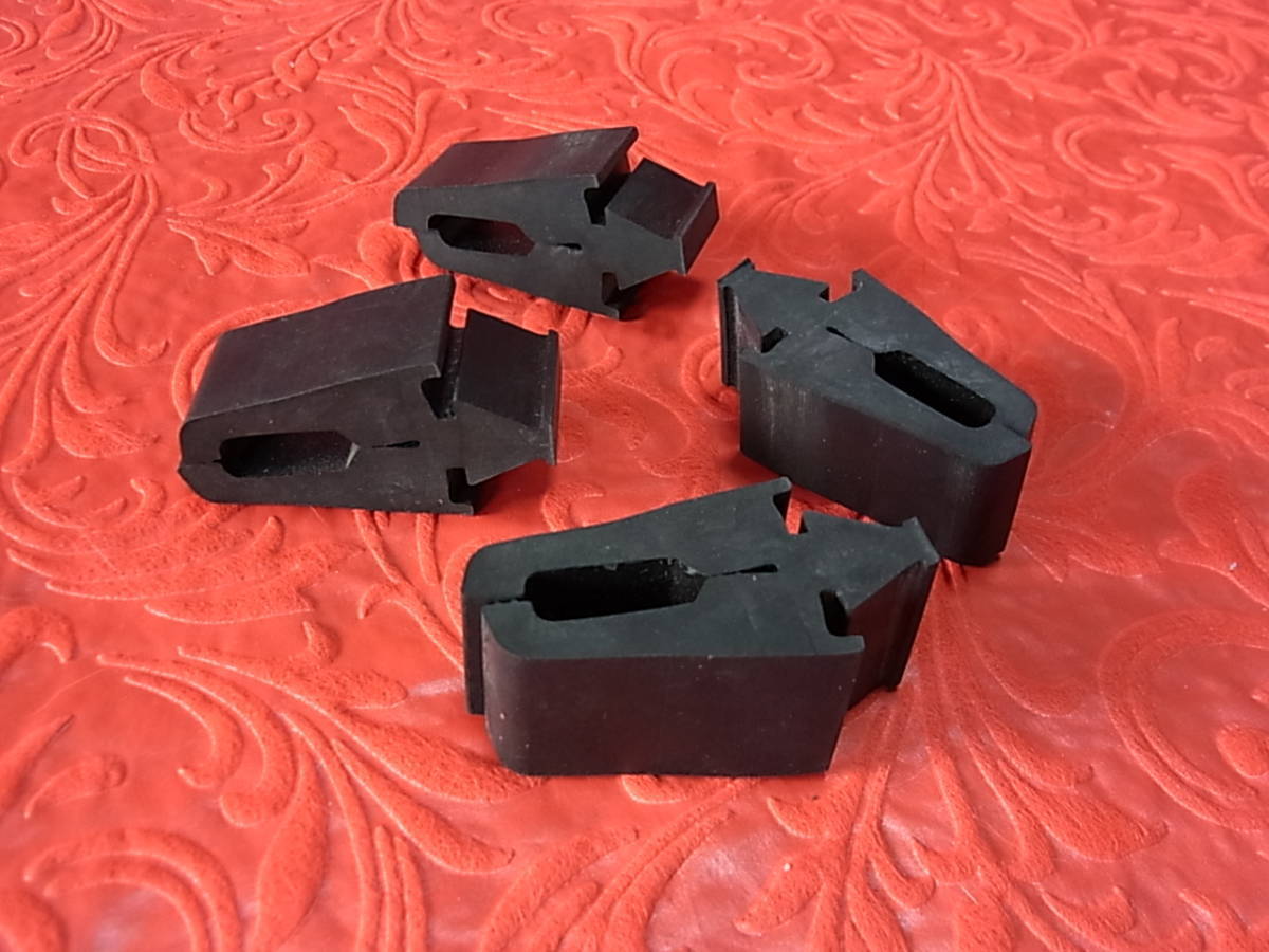 シトロエン Citroen 2CV フェンダー インナー クリップ 4個セット Burton ブランドオリジナル 【優良社外品】拍卖