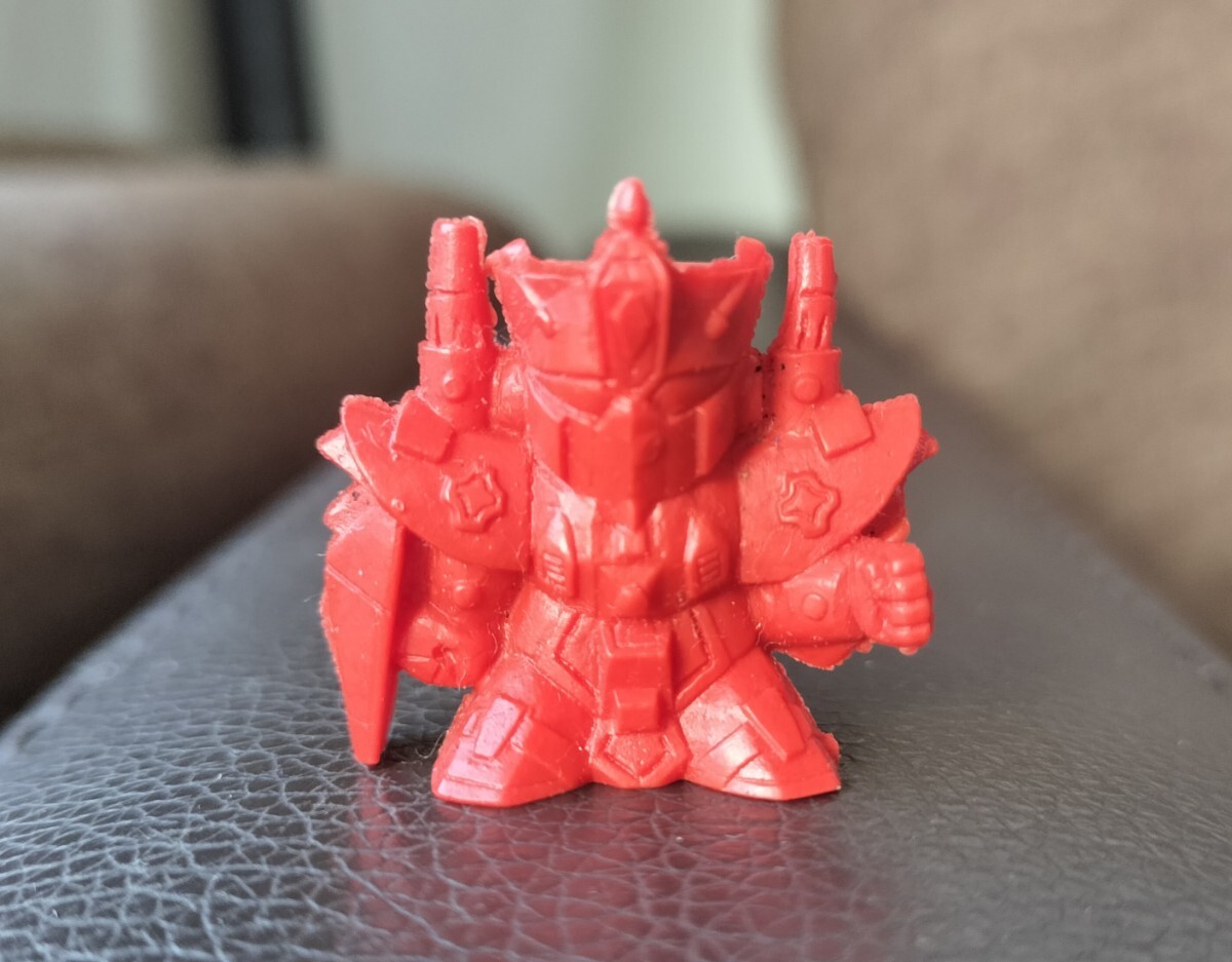 1992年発売【ラーメン大帝】バーコードバトラーCONVINI WARS BARCODE BATTLER《消しゴム赤》昭和レトロ《エポック社》2.6cm×2.8cm拍卖